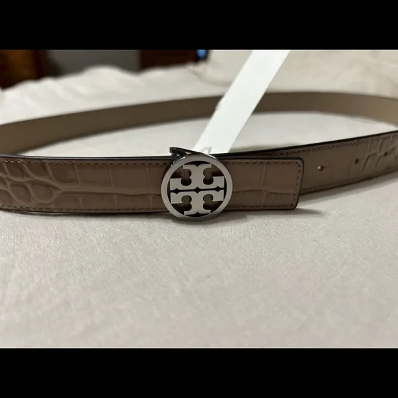Tory Burch 1” Croc Miller belt - Picture 2 of 4